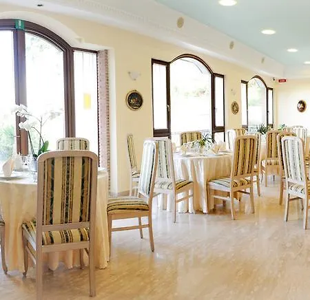 מלון L'ottava 3*