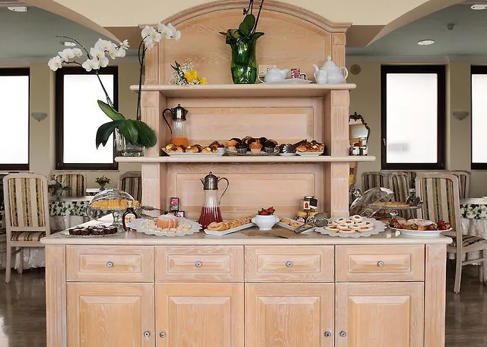 L'ottava 蒙特孔帕特里